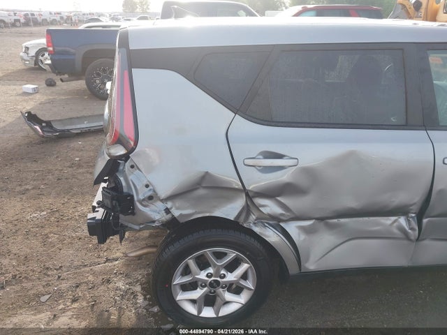 Kia Soul Lx