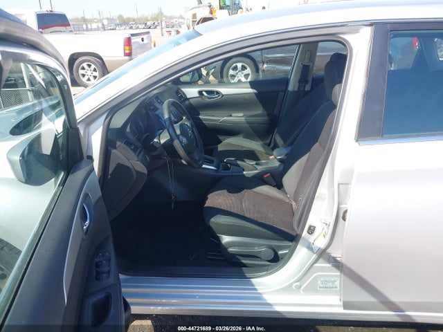 Nissan Sentra S