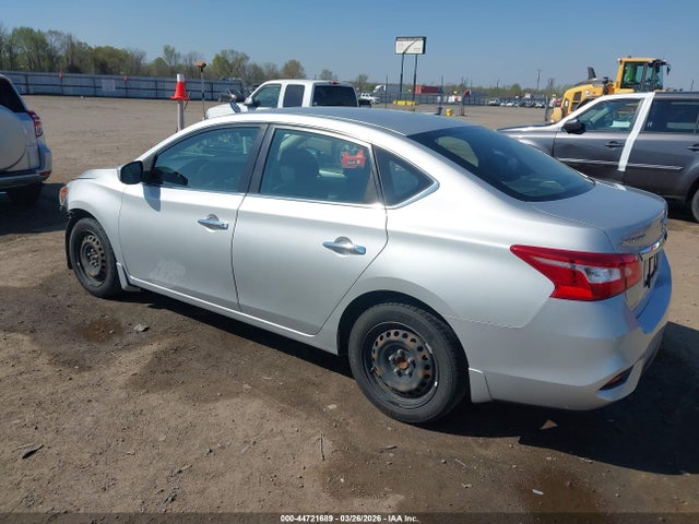 Nissan Sentra S