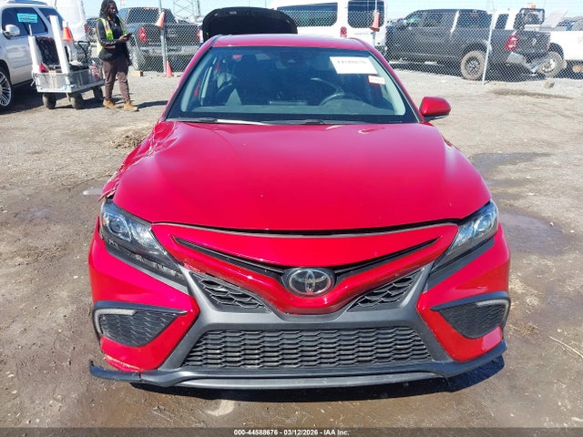 Toyota Camry Se