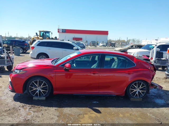 Toyota Camry Se