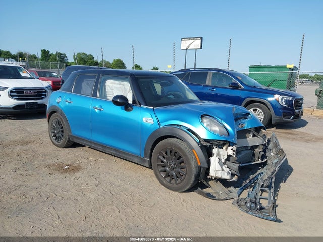 Salvage MINI Hardtop Image
