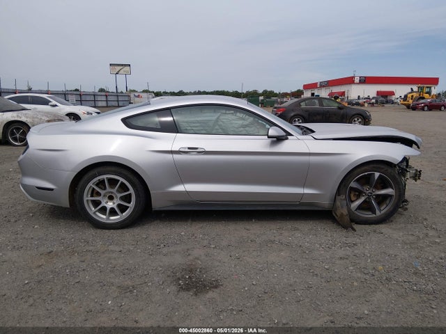 Ford Mustang V6