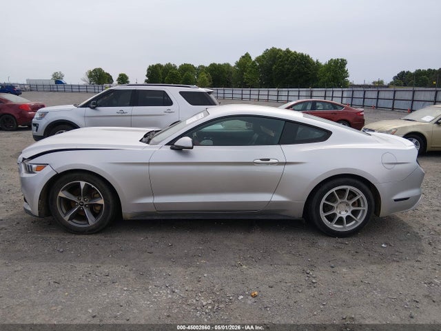 Ford Mustang V6