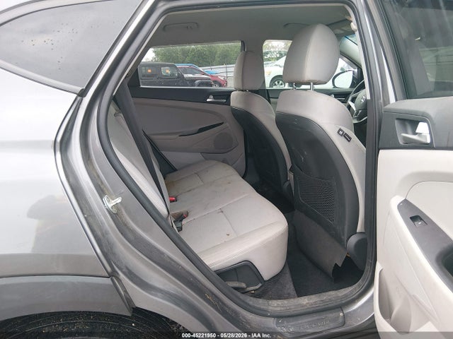 Hyundai TUCSON Sel