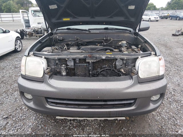 Toyota Sequoia Sr5 V8