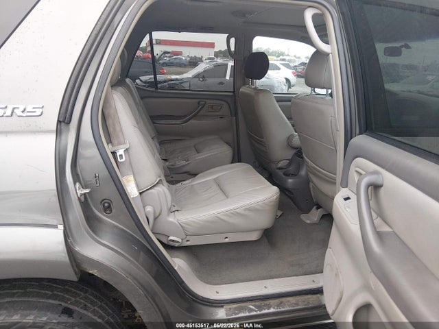 Toyota Sequoia Sr5 V8