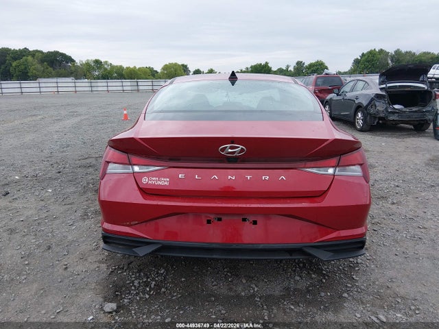 Hyundai ELANTRA Sel