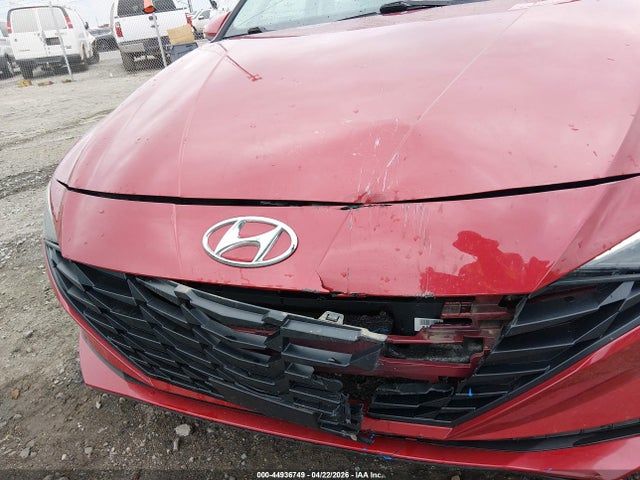 Hyundai ELANTRA Sel