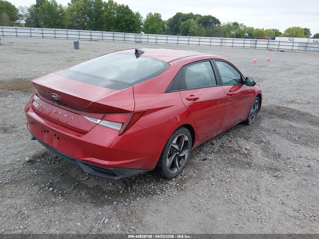 Hyundai ELANTRA Sel