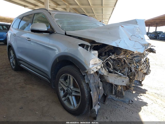 Salvage Hyundai SANTA FE Image