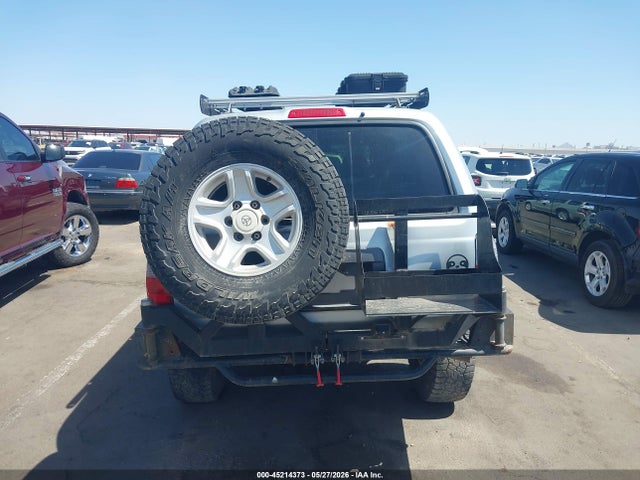 Toyota 4Runner Sr5 V6