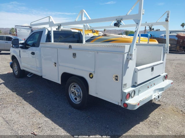 Ford F-350 Xl