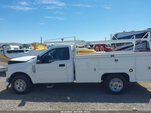 Ford F-350 Xl