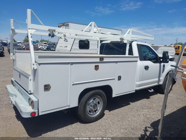 Ford F-350 Xl
