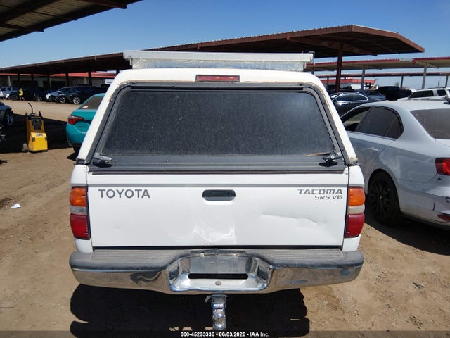 Toyota Tacoma Base V6