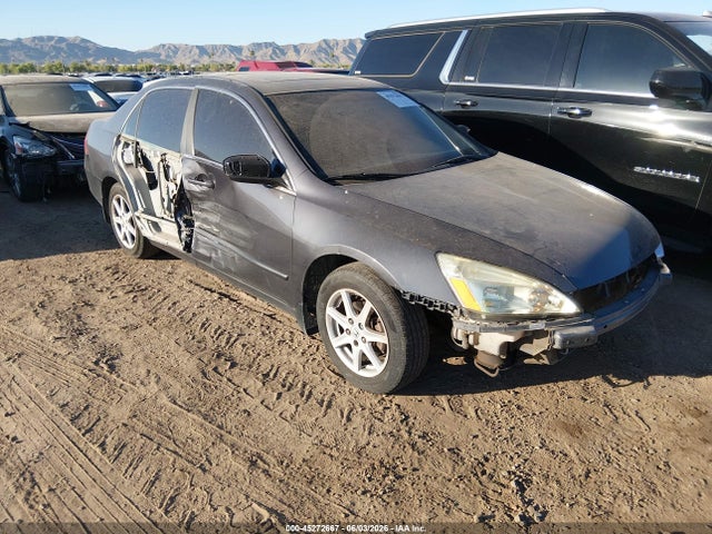 Salvage Honda Accord Image