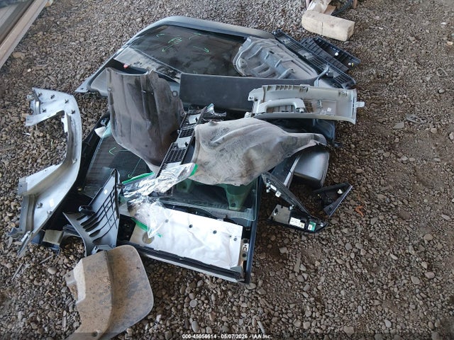 Toyota Tundra Limited 5.7l V8