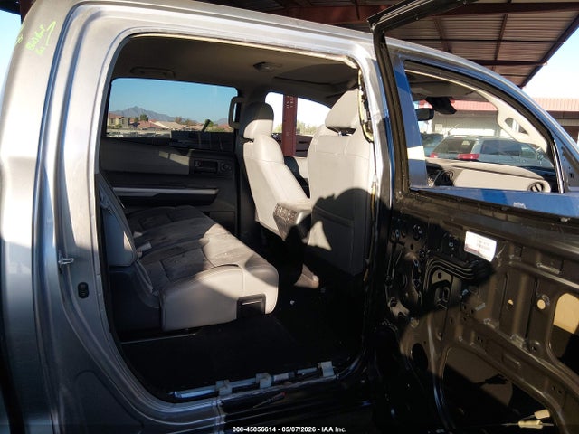 Toyota Tundra Limited 5.7l V8