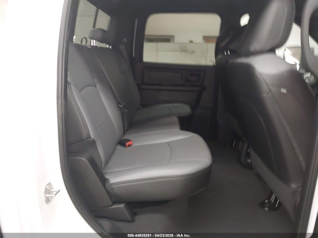 Ram 3500 Tradesman  4x4 8' Box