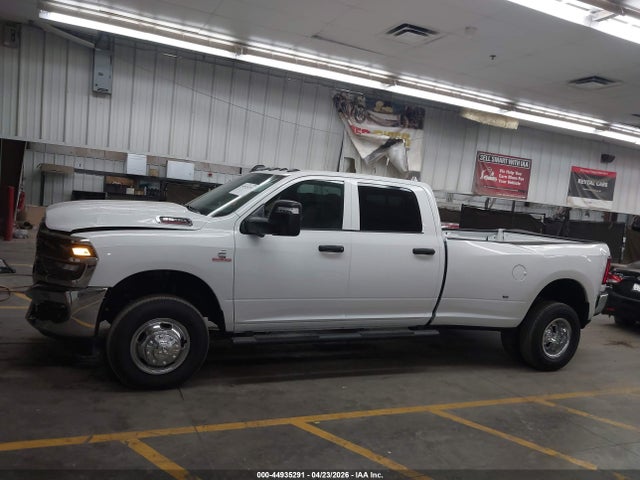 Ram 3500 Tradesman  4x4 8' Box