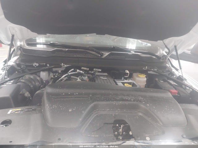 Ram 3500 Tradesman  4x4 8' Box