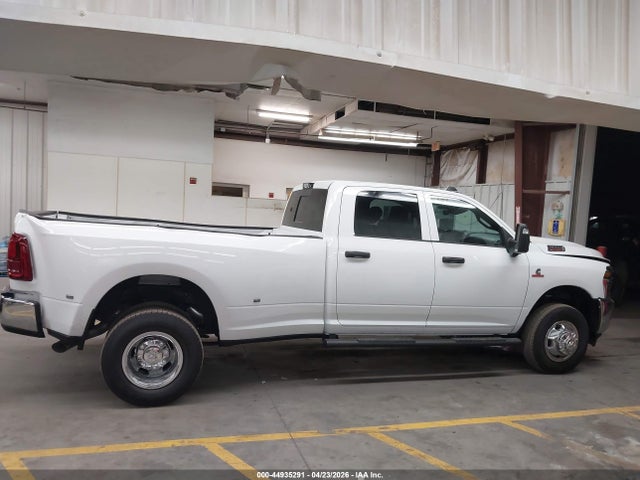 Ram 3500 Tradesman  4x4 8' Box
