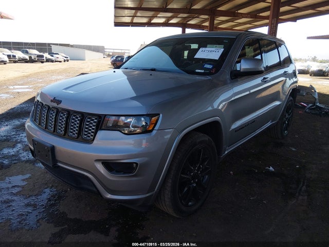 Jeep Grand Cherokee Altitude 4x2