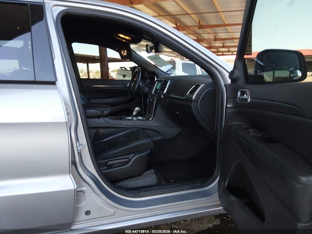 Jeep Grand Cherokee Altitude 4x2