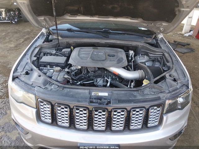 Jeep Grand Cherokee Altitude 4x2