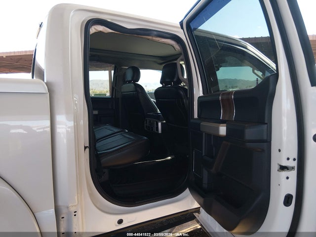 Ford F-150 Lariat