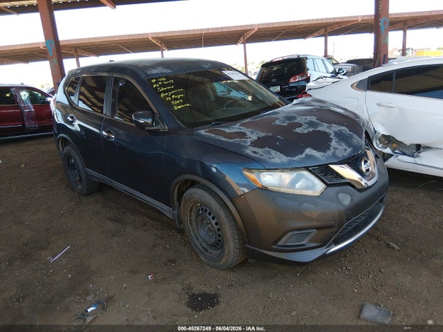 Salvage Nissan Rogue Image