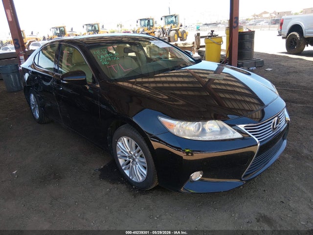 Salvage Lexus Es Image