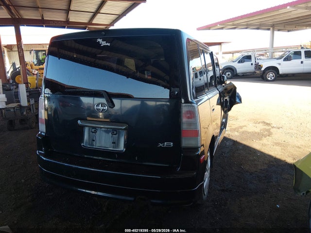 Scion xB