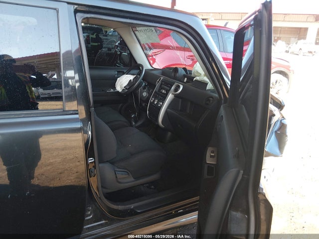 Scion xB