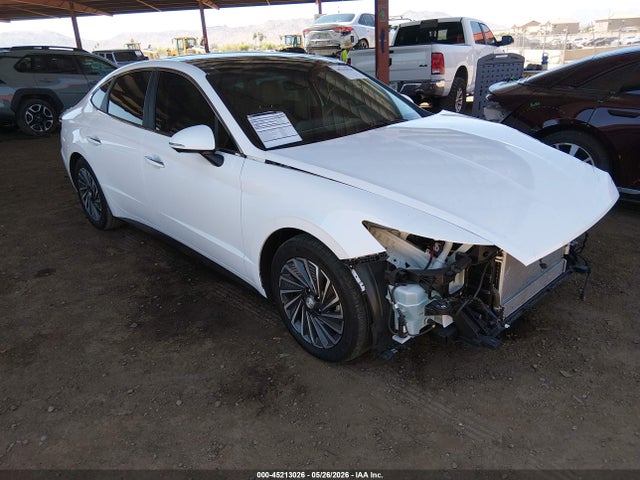Salvage Hyundai SONATA Image