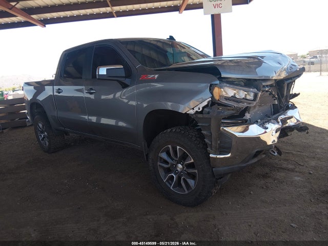 Salvage Chevrolet Silverado 1500 Image