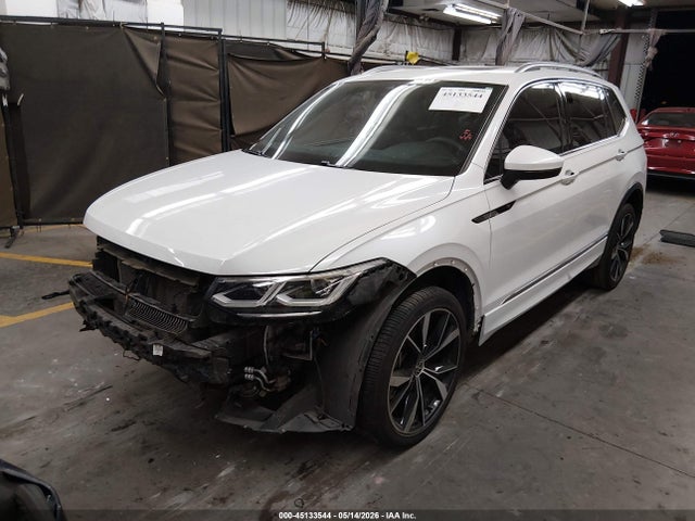 Volkswagen Tiguan 2.0t Sel R-line