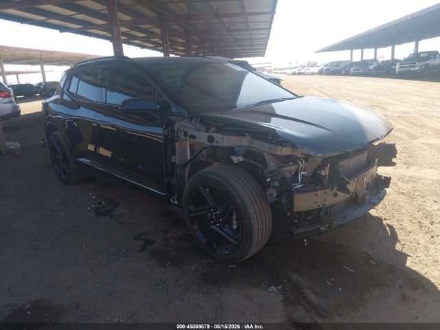 Salvage Chevrolet Equinox Image