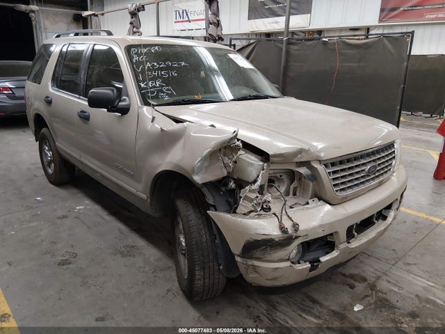Salvage Ford Explorer Image