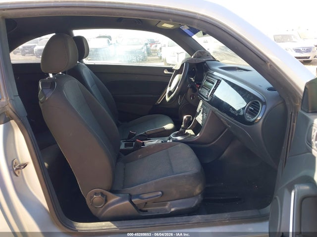 Volkswagen Beetle Entry