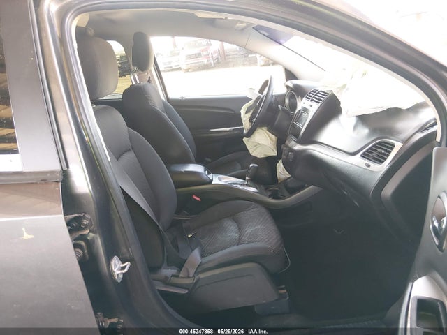 Dodge Journey Sxt