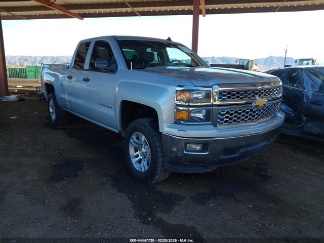 Salvage Chevrolet Silverado 1500 Image