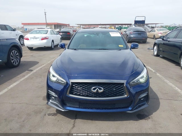 INFINITI Q50 Signature Edition