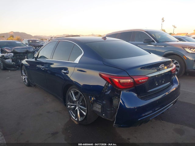 INFINITI Q50 Signature Edition
