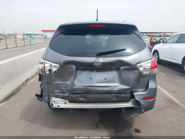 Nissan Pathfinder S