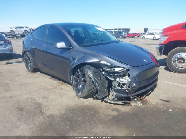 Salvage Tesla Model Y Image