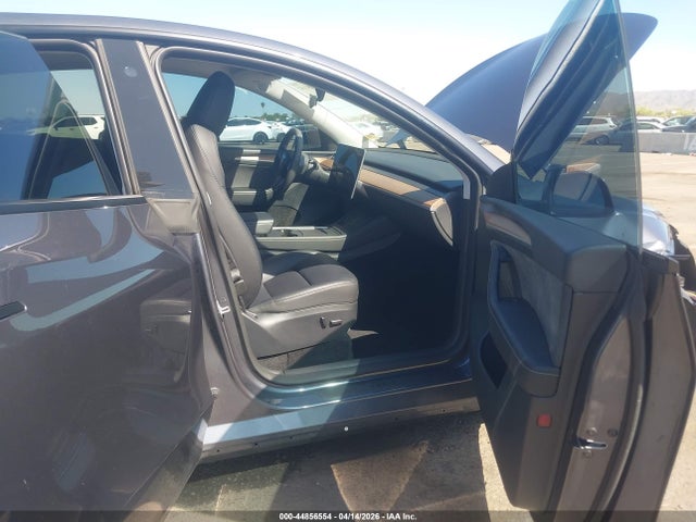 Tesla Model Y Performance Dual Motor All-wheel Drive