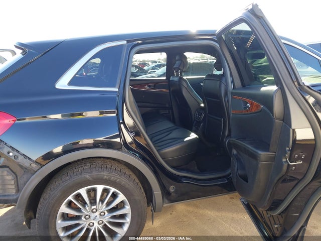 Lincoln MKX Select