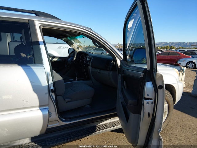 Toyota 4Runner Sr5 V6